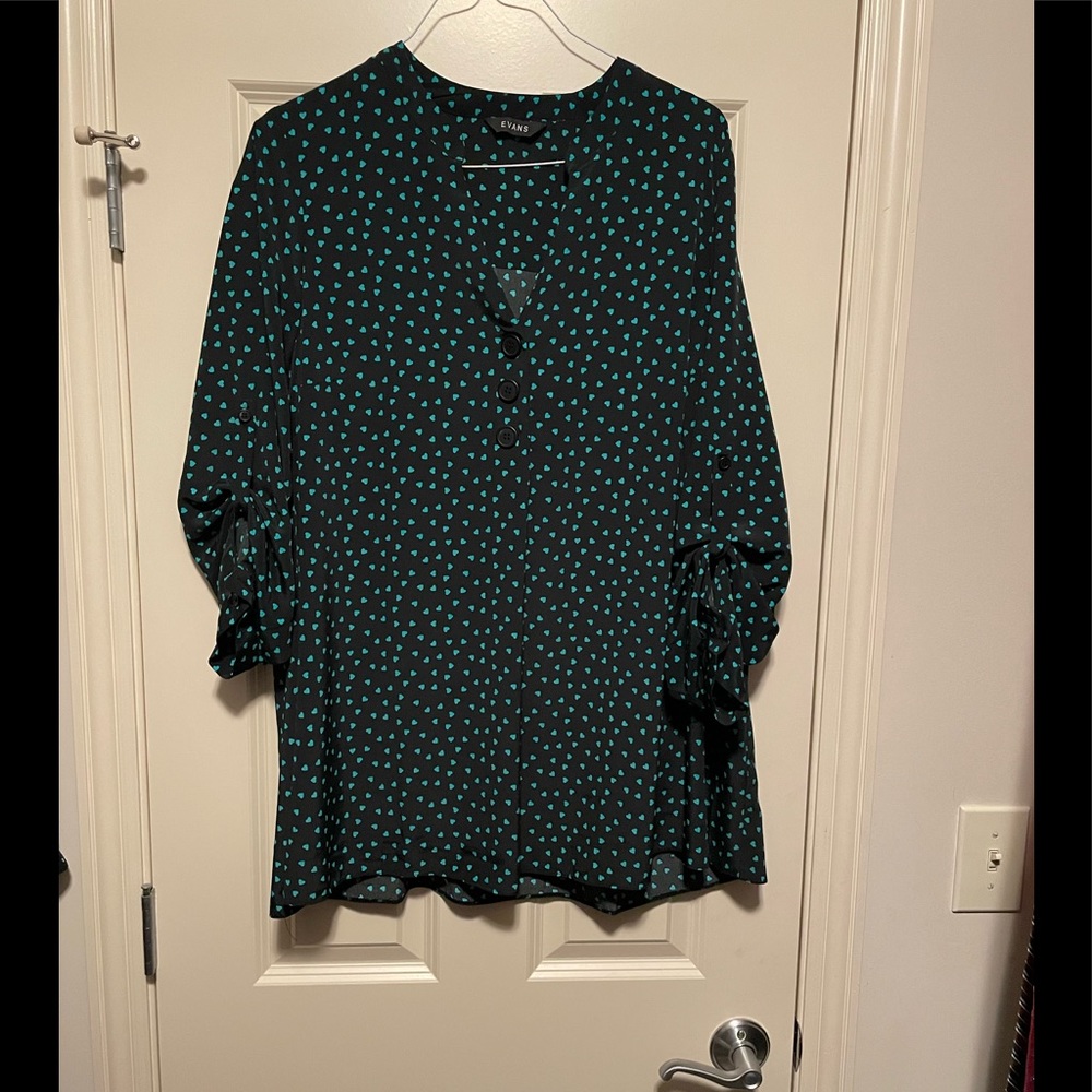Plus Trendy Heart Print Blouse with Roll Tab Sleeves